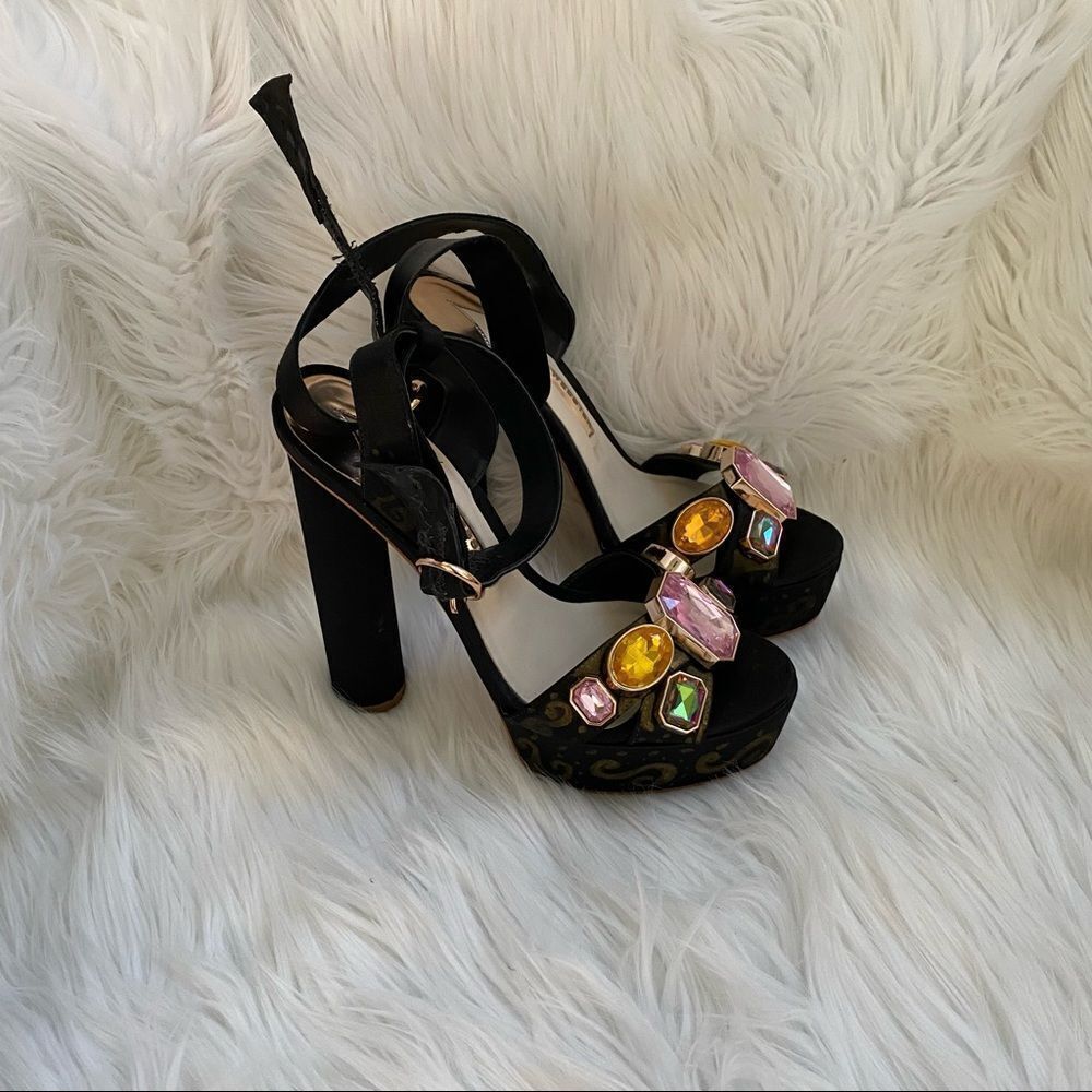 NEW Sophiaย Webster Amanda Gem Black Peep Toe PlatformโBejeweled Heels 37 US 6.5
